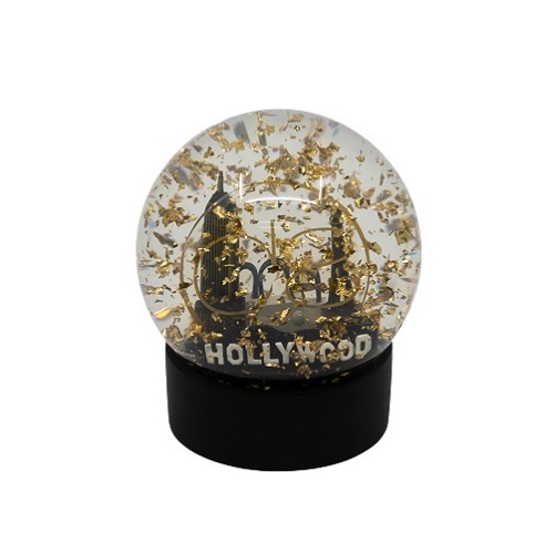 personalised snow globe